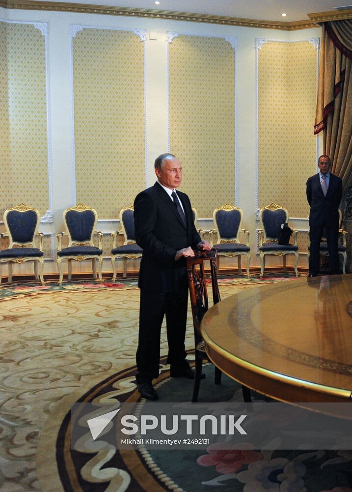 Vladimir Putin takes part in SCO summit in Dushanbe