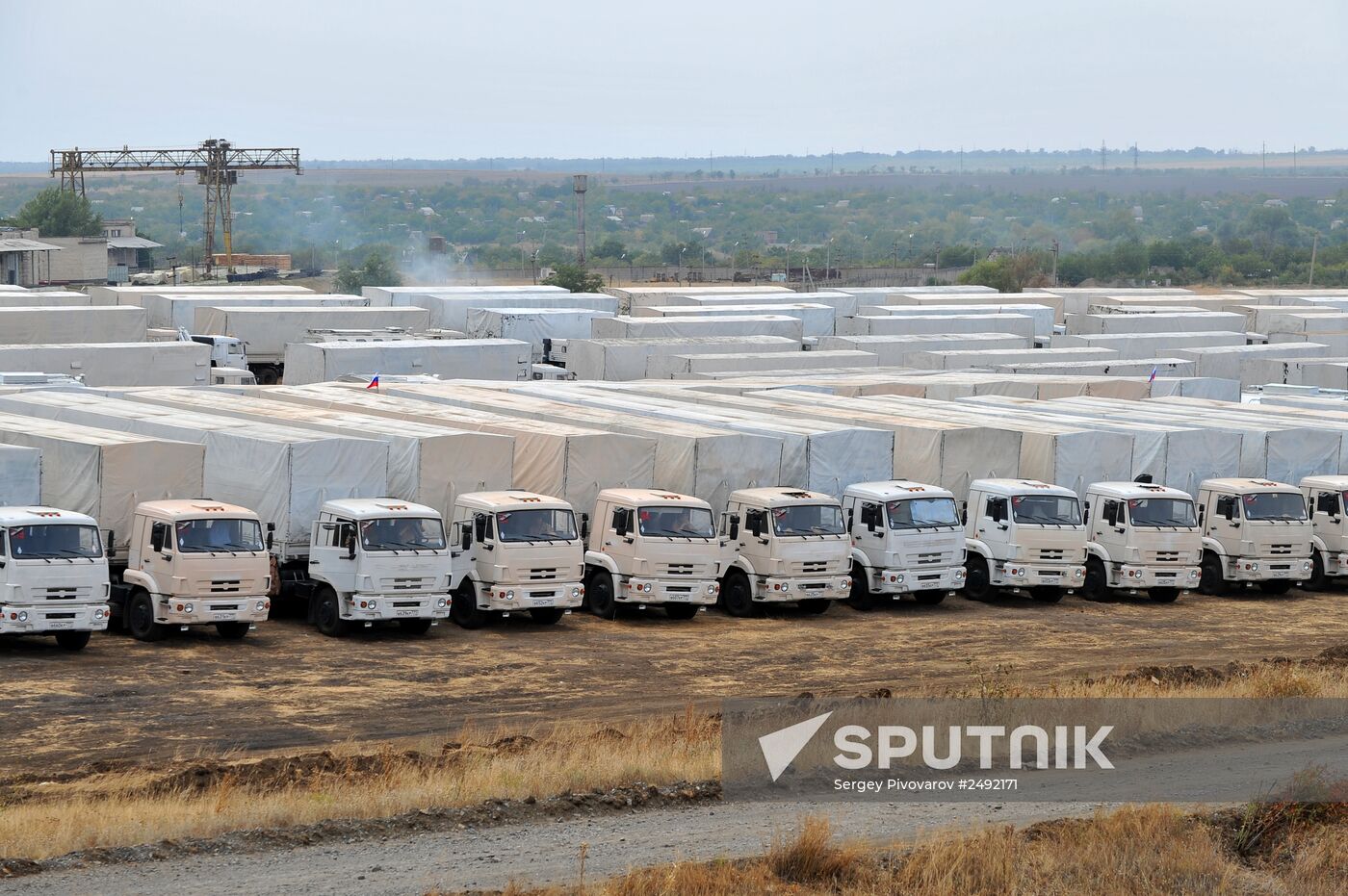 Second humanitarian aid convoy in Donetsk, Rostov Region