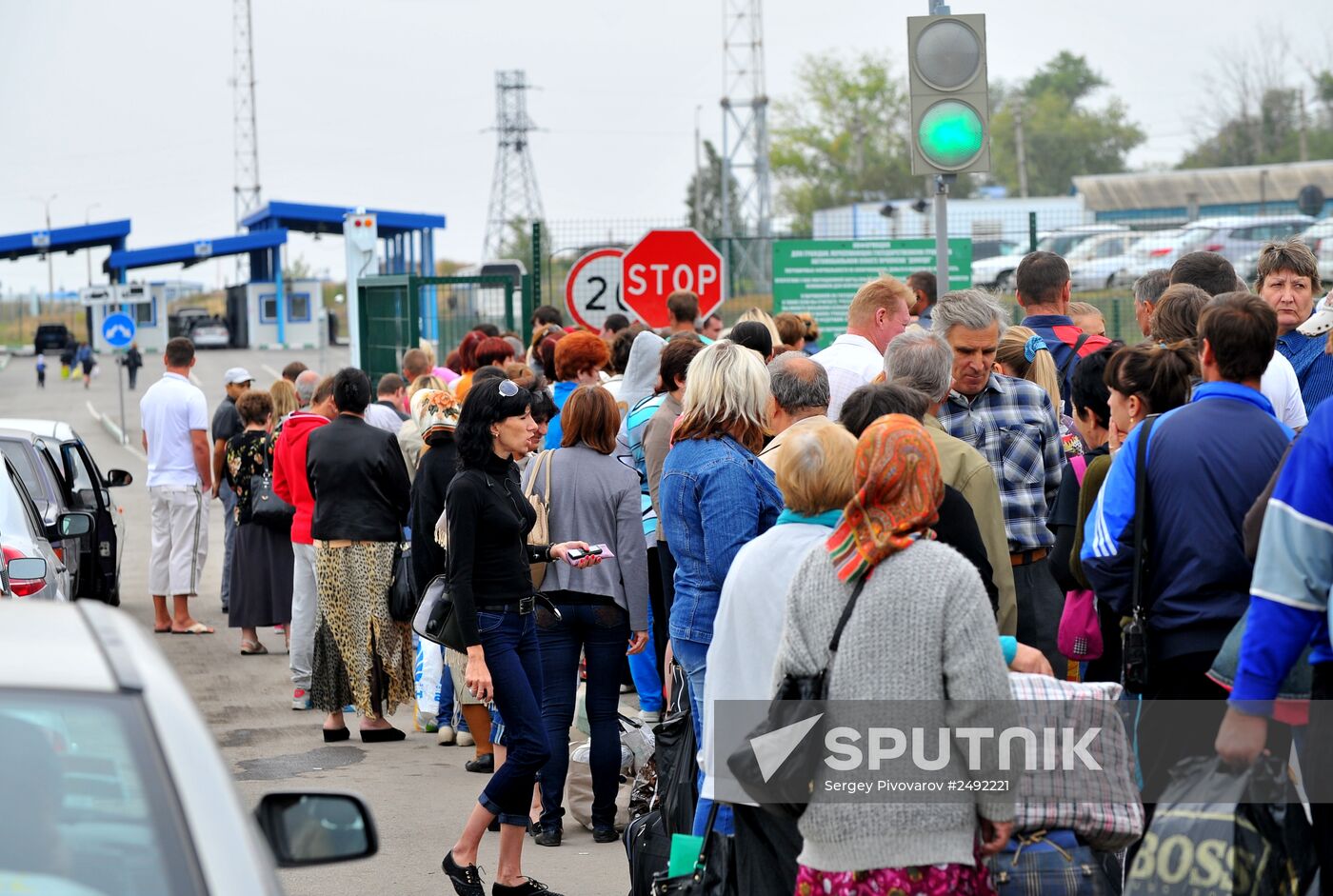 Ukrainian refugees at border crossing point in Rostov Region