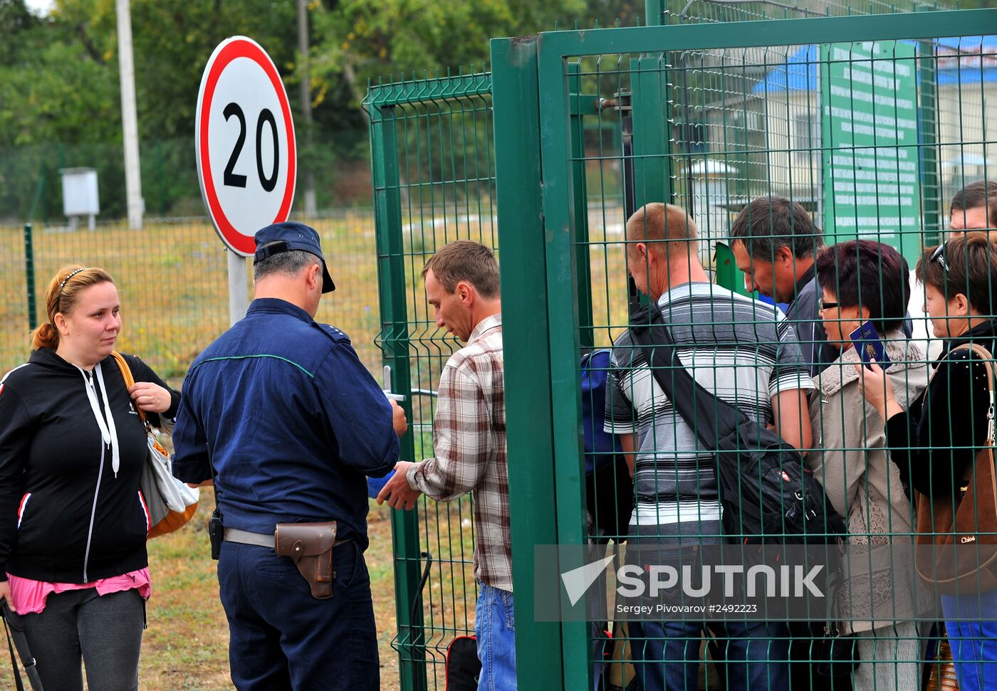 Ukrainian refugees at border crossing point in Rostov Region