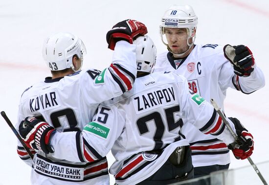Kontinental Hockey League. Lokomotiv vs. Metallurg (Magnitogorsk)