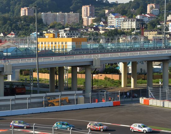 Russian Championship circuit races. Day One