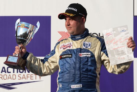 Russian Championship circuit races. Day One