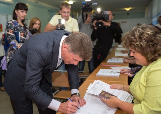 Russia votes in municipal elections
