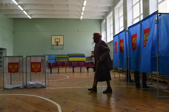 Russia votes in municipal elections