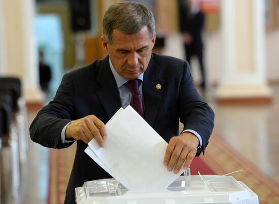 Russia votes in municipal elections