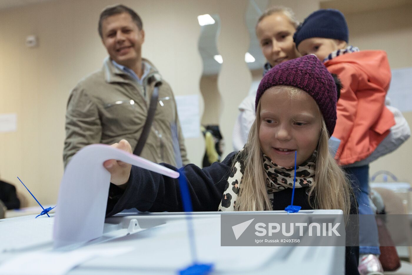 Russia votes in municipal elections