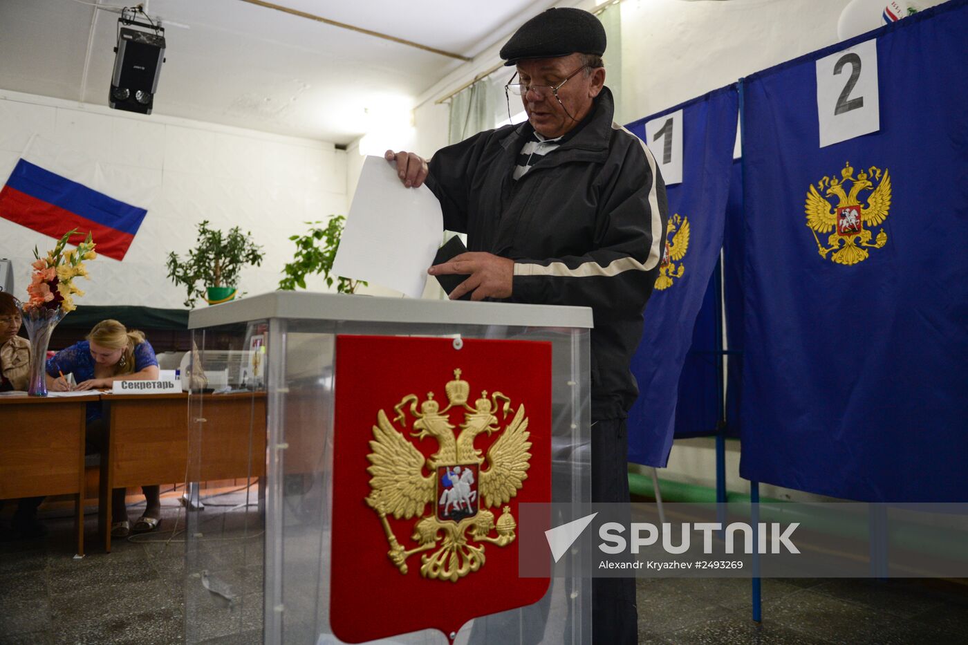Russia votes in municipal elections
