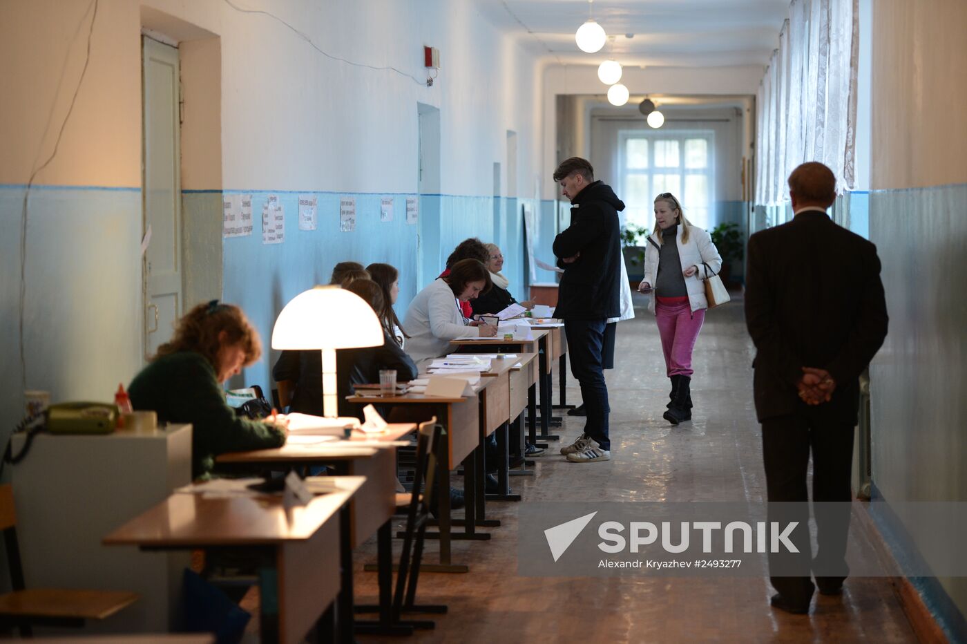 Russia votes in municipal elections
