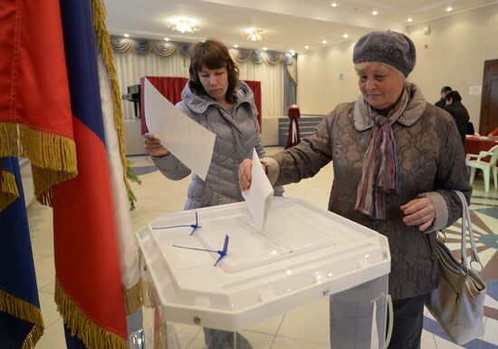 Russia votes in municipal elections