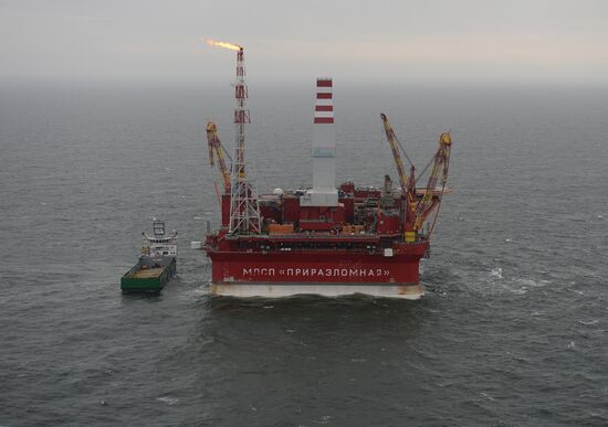 Prirazlomnaya oil platform
