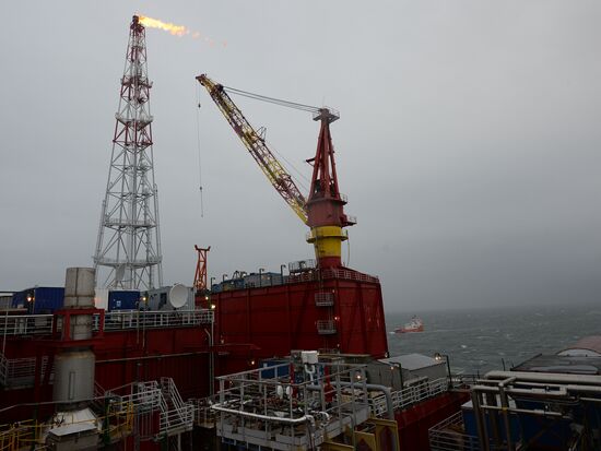 Prirazlomnaya oil platform