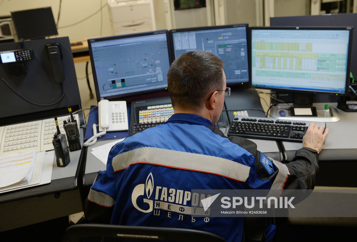 Prirazlomnaya oil platform