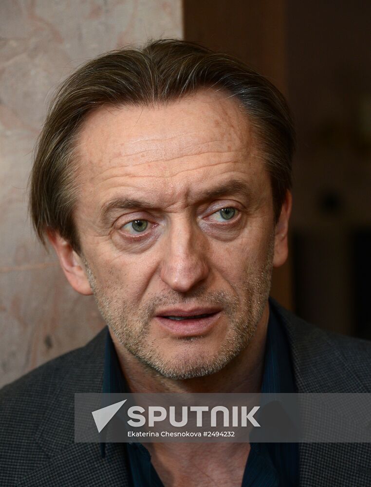 Mossovet Theater company get together