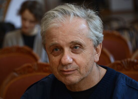 Mossovet Theater company get together