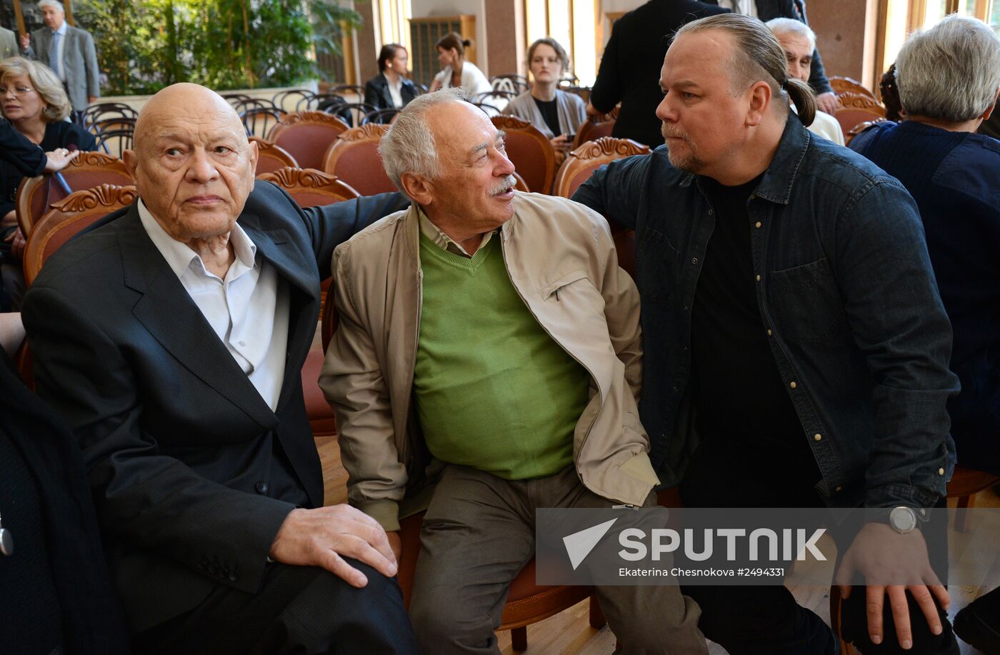 Mossovet Theater company get together