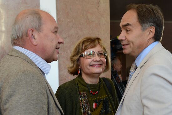 Mossovet Theater company get together