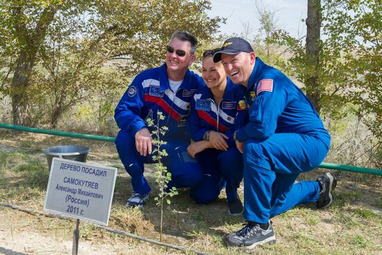 Soyuz TMA-14M main crews in training at Baikonur Space Center
