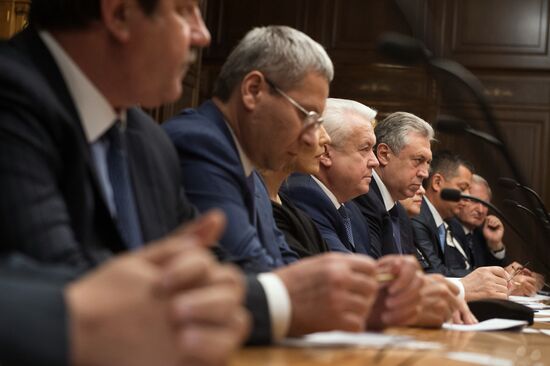 Russian State Duma Speaker Sergei Naryshkin meets with Ukraine's Verkhovna Rada deputies