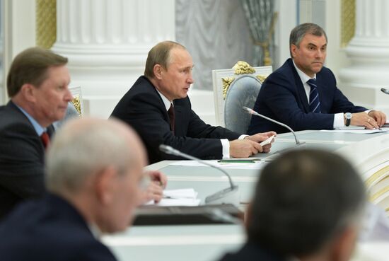 Vladimir Putin meets with elected governors of Russia's regions