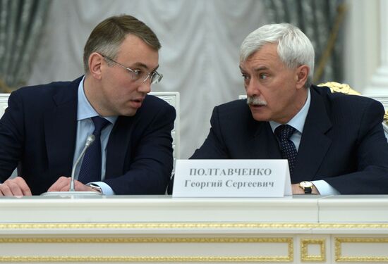 Vladimir Putin meets with elected governors of Russia's regions