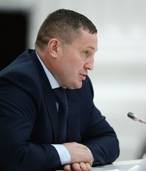 Vladimir Putin meets with elected governors of Russia's regions