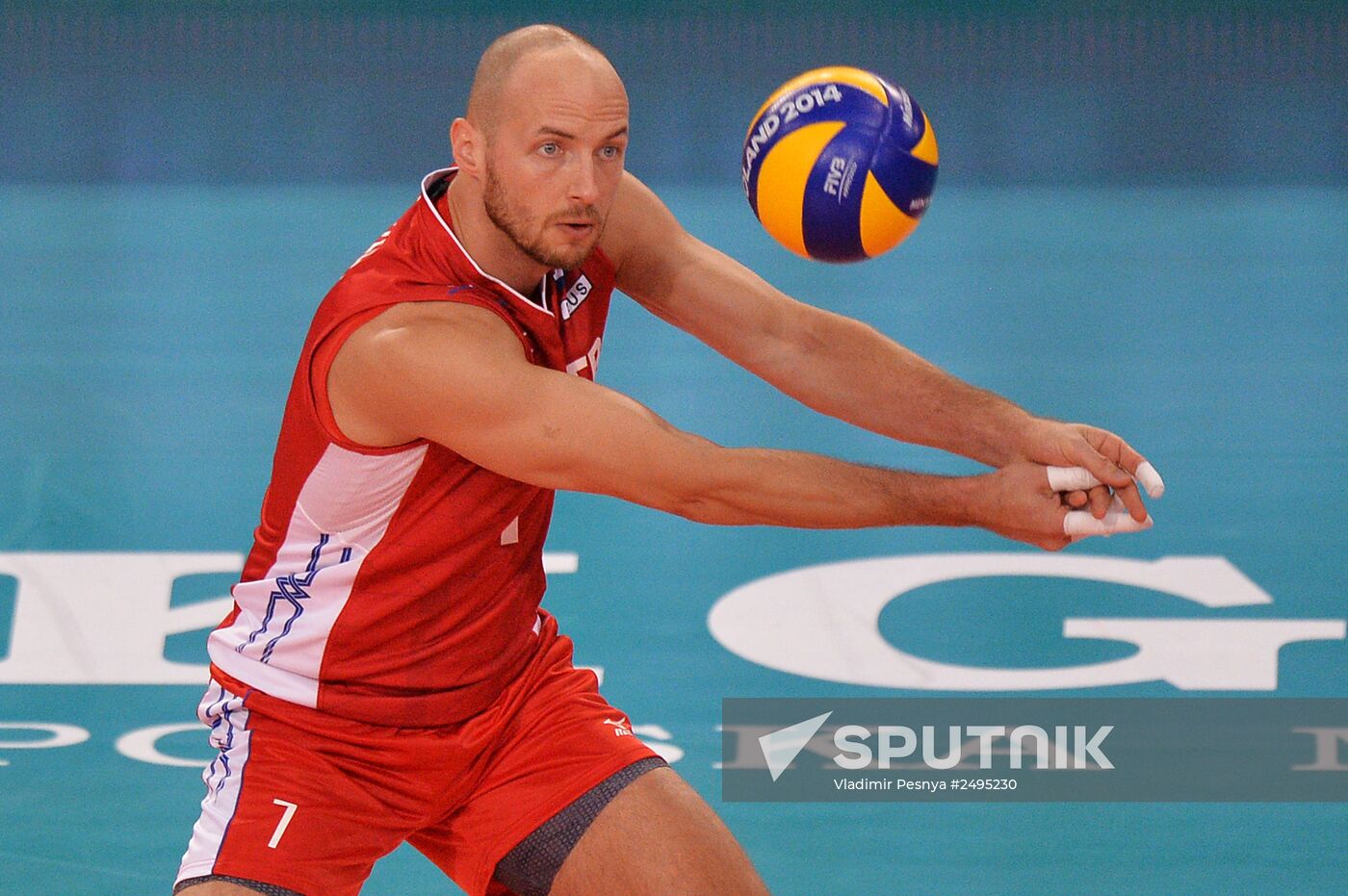 2014 FIVB Volleyball Men's World Championship. Brazil vs. Russia