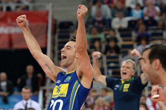 2014 FIVB Volleyball Men's World Championship. Brazil vs. Russia