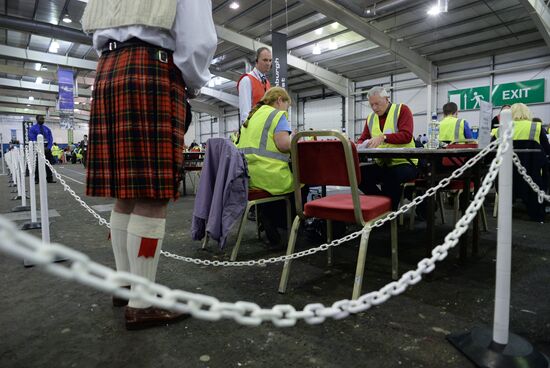 Vote count in Scotland's independence referendum