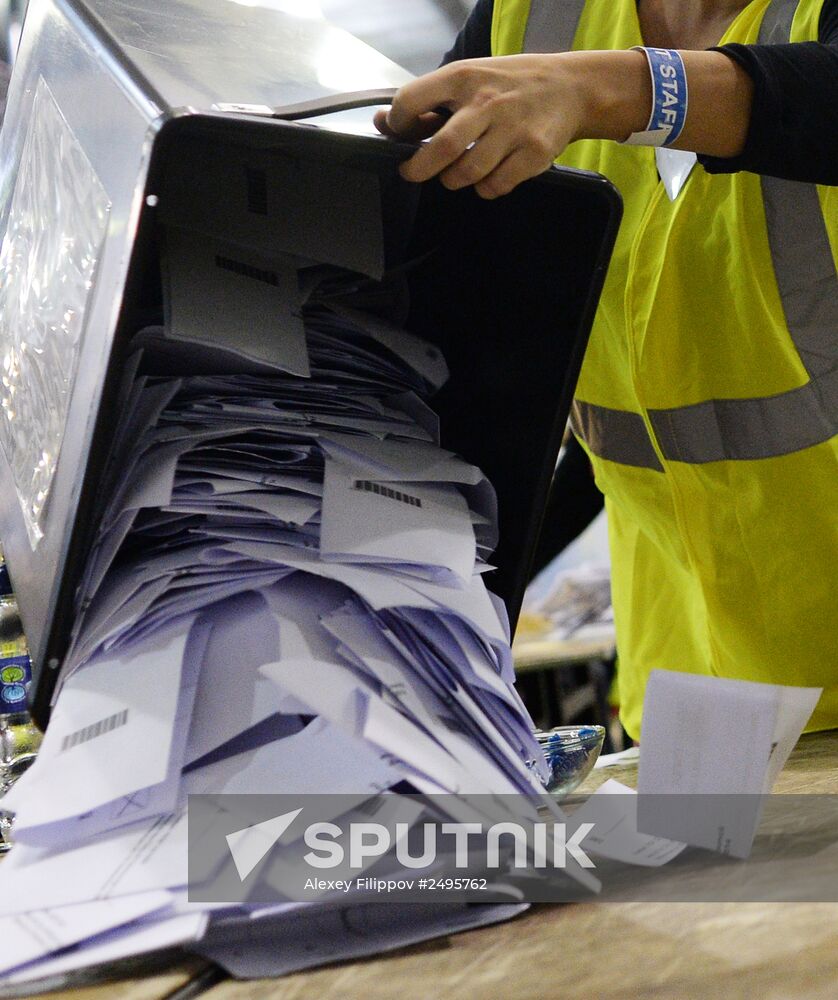 Vote count in Scotland's independence referendum