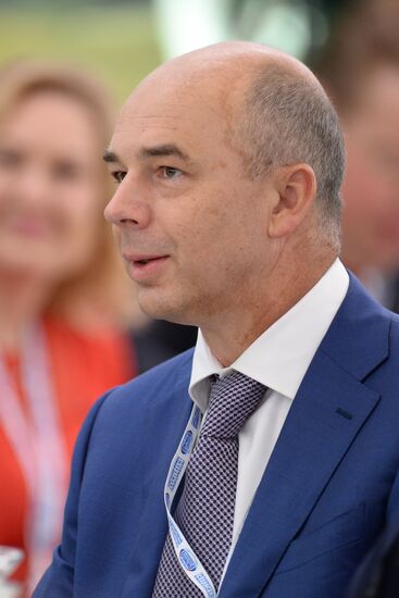 Sberbank business lunch as part of International Investment Forum Sochi-2014