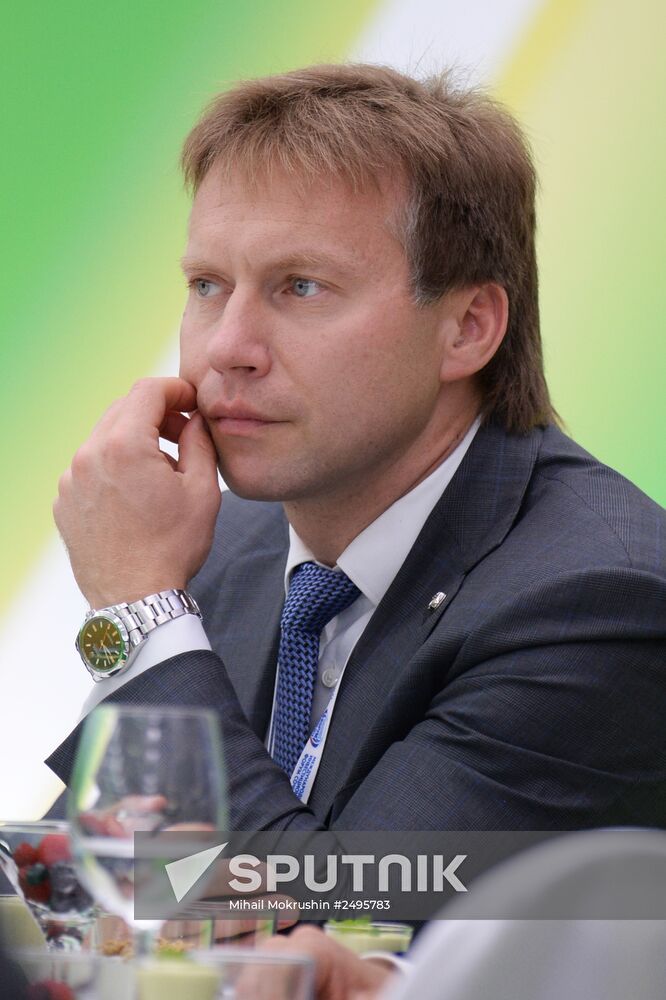 Sberbank business lunch as part of International Investment Forum Sochi-2014