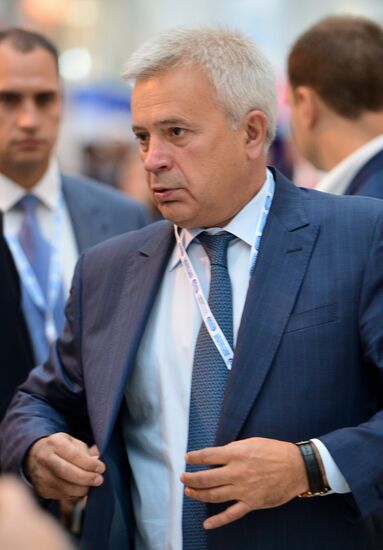 Sberbank business lunch as part of International Investment Forum Sochi-2014