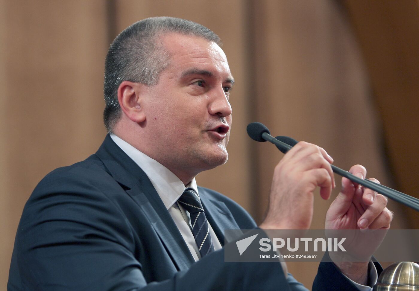 First meeting of deputies of Crimean State Council