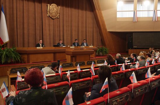 First meeting of deputies of Crimean State Council