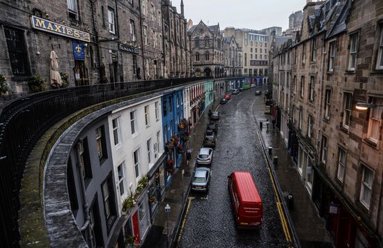 World cities. Edinburgh