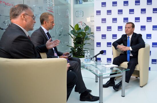 Dmitry Medvedev attends Sochi 2014 International Investment Forum