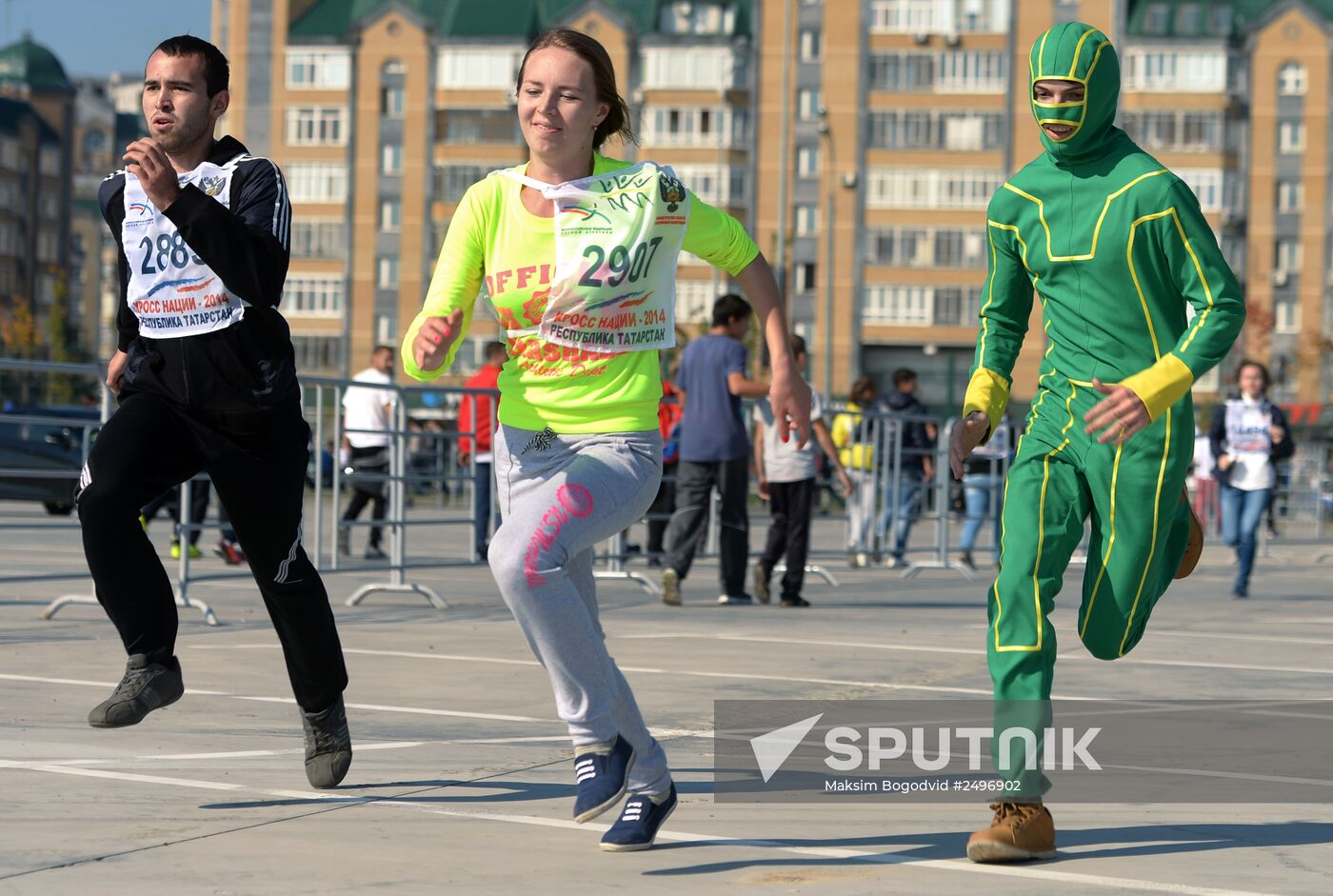 "2014 Cross the Nation" Russian National Running Day