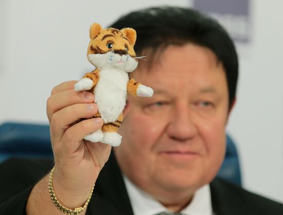 Tiger becomes new host of "Good Night, Babies!" TV show