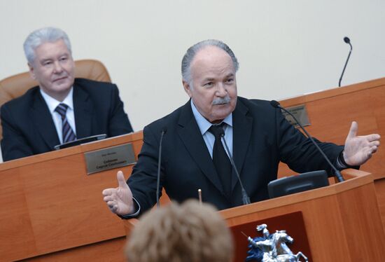 Moscow City Duma deputies of 2014-2019 convocation take ceremonial oath
