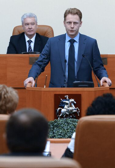 Moscow City Duma deputies of 2014-2019 convocation take ceremonial oath