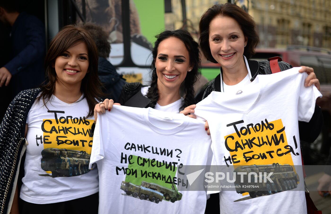 Action "Fashions' answer: No to the Sanctions!"