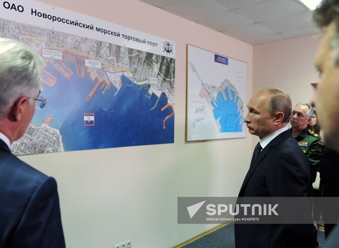 Vladimir Putin visits Novorossiisk