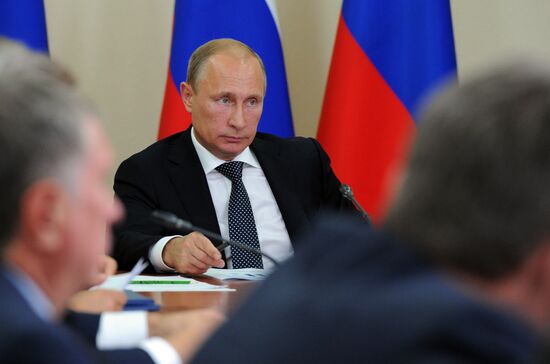 Vladimir Putin visits Novorossiisk