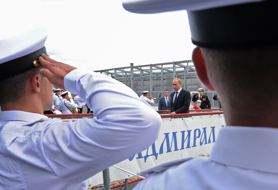 Vladimir Putin visits Novorossiisk