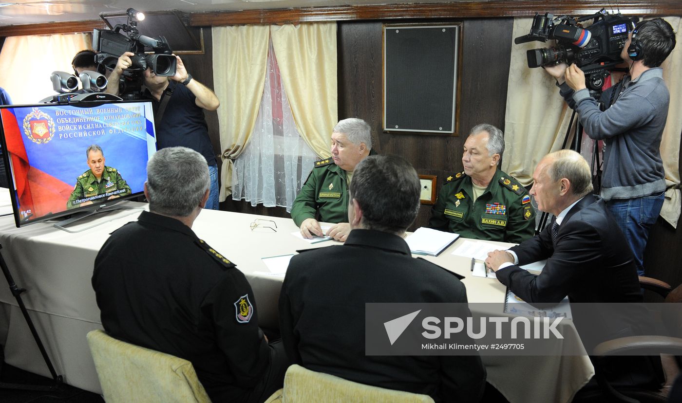 Vladimir Putin visits Novorossiisk
