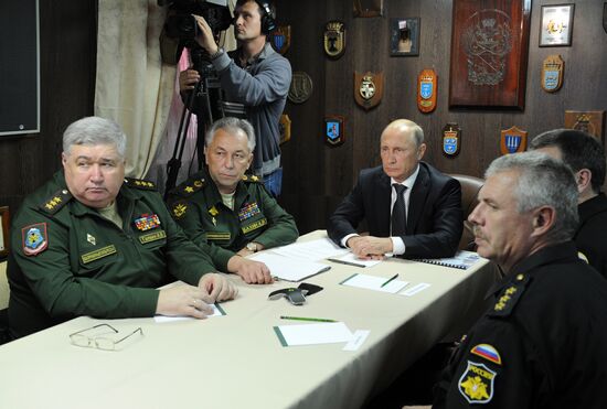 Vladimir Putin visits Novorossiisk