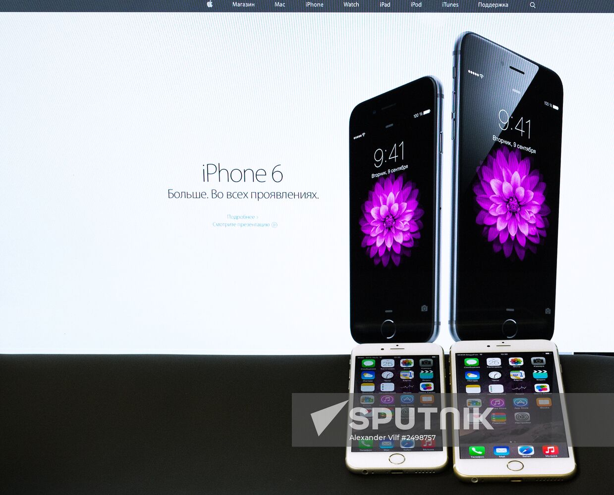 New iPhone 6 and iPhone 6 Plus smartphones