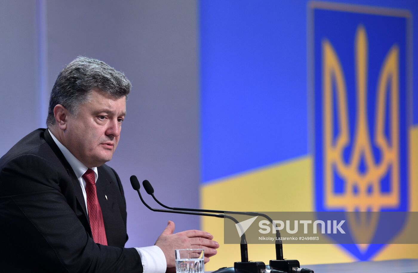 News conference with Ukrainian President Petro Poroshenko in Kiev