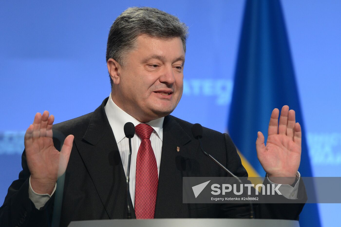 News conference with Ukrainian President Petro Poroshenko in Kiev